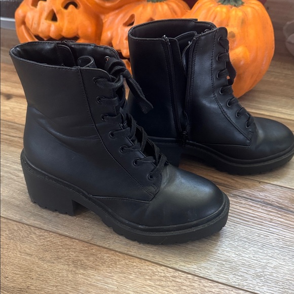Black Lace-Up Combat Boots - Picture 2 of 4